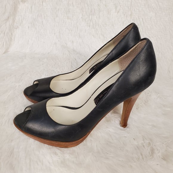 Steve Madden Lalo Wooden Peep Toe Heels Size 7.5 - Picture 4 of 7